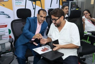 DSR Office Chair Product Demonstration